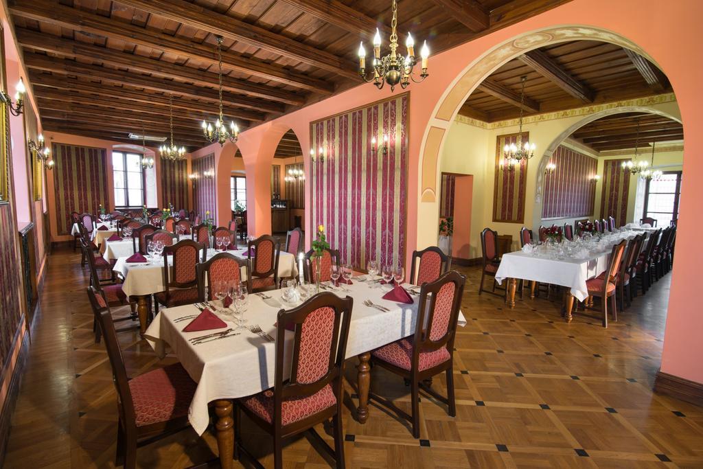 Hotel Pod Cizemka ساندومييش المظهر الخارجي الصورة